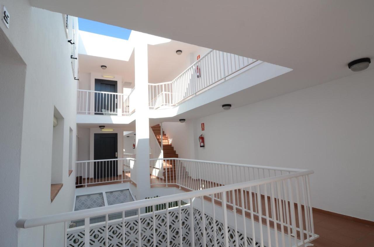Jamaica Apartment L'Escala Exterior photo